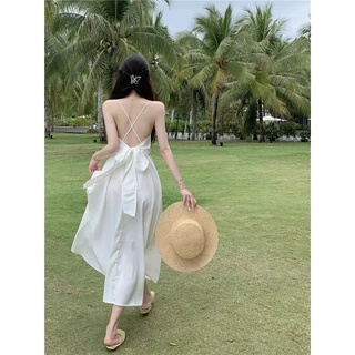 Hotgirl พร้อมส่งจากกทม ✨ชุดเดรสผู้หญิง ชุดเดรสสายเดี่ยวเซ็กซี่สีขาว เหมาะสำหรับวันหยุดพักผ่อนริมชายหาด กระโปรงชายหาด