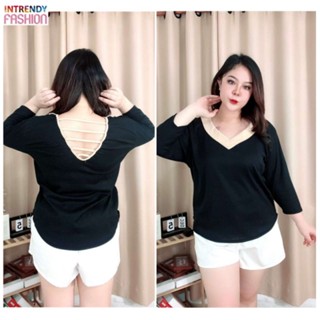 พร้อมส่ง.เสื้อยืดสาวอวบ รุ่นแขนสามส่วน เปิดหลัง Free size: 46 - 52 นิ้ว.