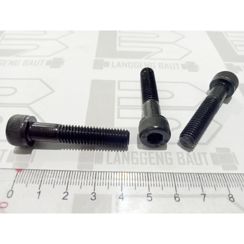 Bolt L M8 X 40 BLACK / STEEL KEY L 6 M8x40