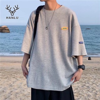 HANLU เสื้อยืดคอกลม New Collection ลายสตรีทลายเเฟชั่น โครตคูลสุดเท่