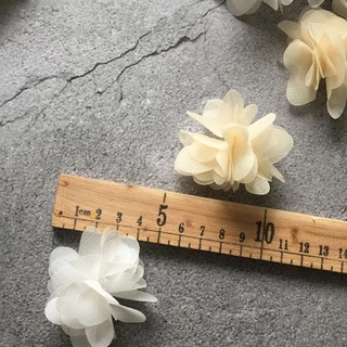 20 ชิ้นชีฟองคลัสเตอร์ดอกไม้แพทช์ซ่อม DIY กว้าง 5.5 ซม.