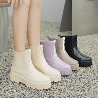 🔥Rain Boots🔥2023 รองเท้าบูทกันฝนพื้นหนาใหม่กันลื่นรองเท้ากันฝนแฟชั่นพื้นนุ่มกันลื่น SD4969