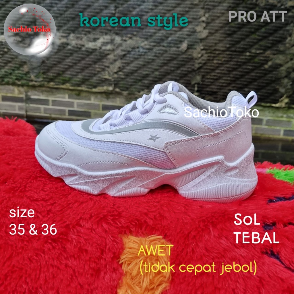 ร้านรองเท้าผ้าใบสีขาวผู้หญิง PRO ATT sachio