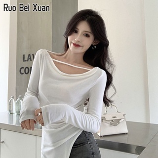 RUO BEI XUAN เสื้อยืดแขนยาวผู้หญิง 2023 ใหม่สไตล์เกาหลีแขนยาวคอกลมผ่าเสื้อยืด