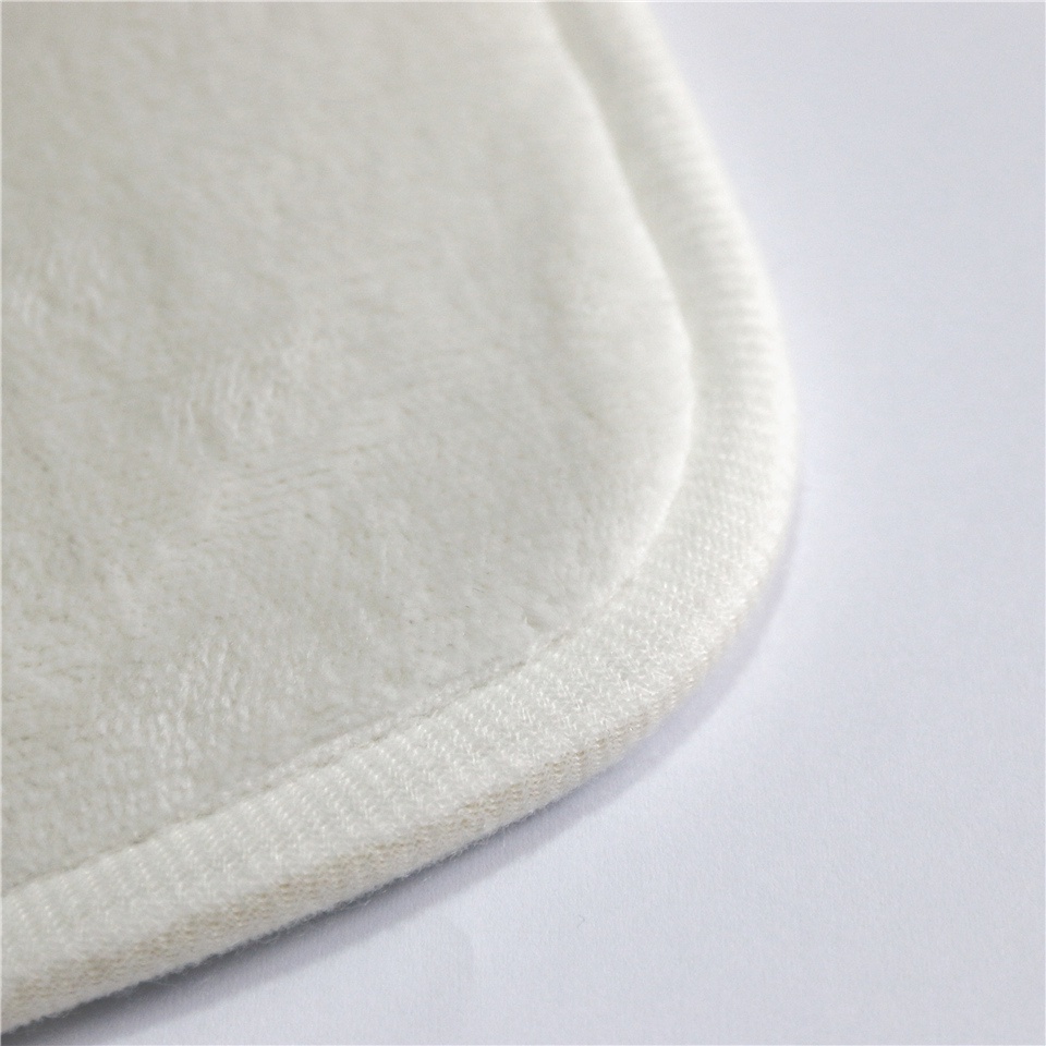 พรมปูพื้น ทรงกลม ลาย