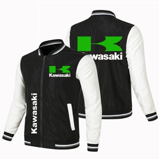 เสื้อแจ็กเก็ตลําลอง แต่งซิป ทรงหลวม ขนาดใหญ่ ลายโลโก้รถจักรยานยนต์ kawasaki สําหรับผู้ชาย