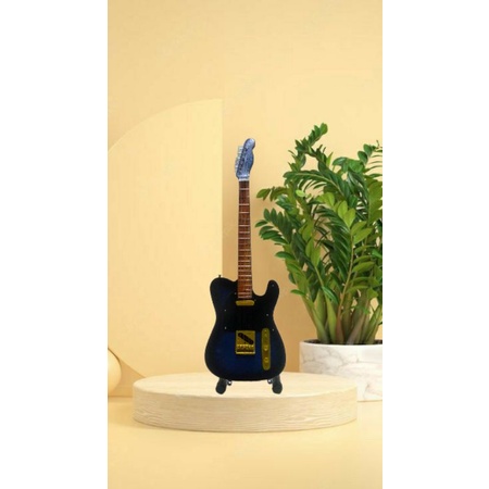 บังโคลนสีน้ําเงิน SUNBURST BLUE SUNBURST TELASTER GUITAR MINIATURE