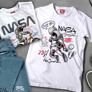 นักบินอวกาศ Unisex Oversized Fashion T-Shirt NASA design astronaut White Topsเสื้อยืด เสื้อยืดเท่_43