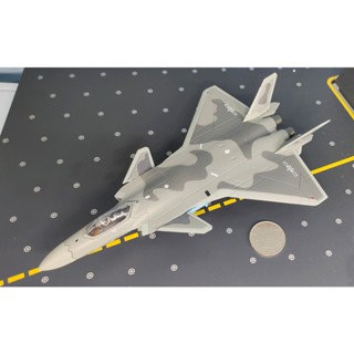 พร้อมส่ง โมเดลเครื่องบินรบ 1/100 China J-20 Stealth Fighter J20 โลหะผสม