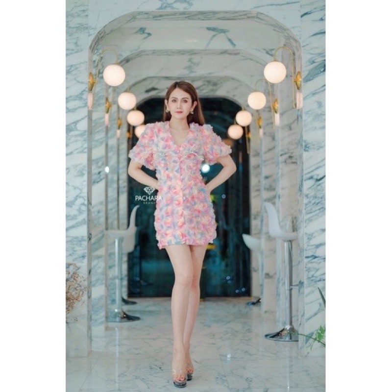 เดรสสั้นแขนตุ๊กตา ปักดอกกุหลาบ 3D งานป้าย PACHARA