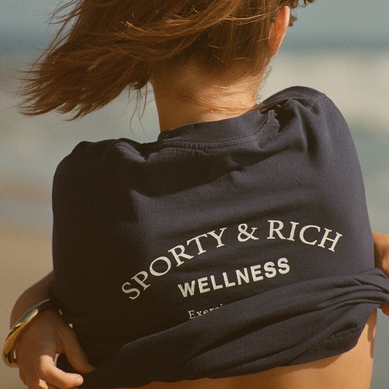 Sportyrich เสื้อยืด คอกลม พิมพ์ลายตัวอักษร ทรงหลวม สไตล์สตรีท ฤดูร้อน