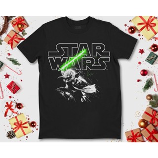 oversize T-shirt เสื้อยืด พิมพ์ลายโลโก้ Star Wars Yoda Lightsaber สําหรับผู้ชาย และผู้หญิง S-5XL