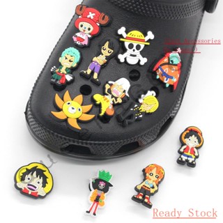 Anime One Piece series/CROCS Jibbitz set（ไม่รวมรองเท้า）อุปกรณ์เสริมหัวเข็มขัด น่ารัก สําหรับตกแต่งรองเท้า DIY