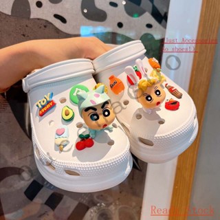 Crayon Shin-chan series/CROCS Jibbitz set（ไม่รวมรองเท้า）สติกเกอร์หัวเข็มขัด สําหรับตกแต่งรองเท้า crocs diy