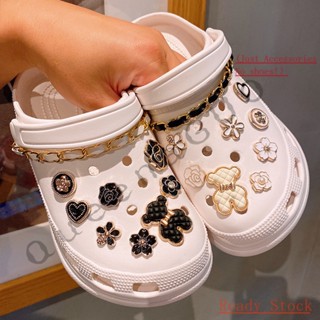 ดอกไม้แฟชั่น/CROCS Jibbitz set（ไม่รวมรองเท้า）สร้อยเพชรพลอย CROCS jibbitz ชิ้นสําหรับตกแต่งรองเท้า ของขวัญวันหยุด jibbitz อุปกรณ์เสริมรองเท้าแตะ