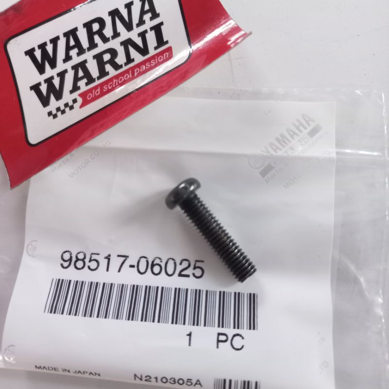 น็อตข้อเหวี่ยงสําหรับฝาครอบถังแม่เหล็ก RX king | 98517-06025