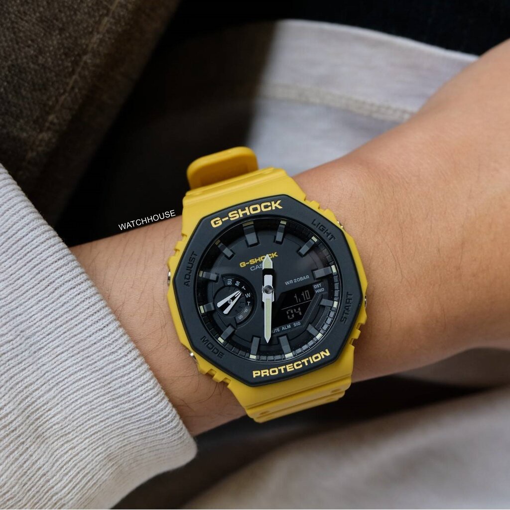 นาฬิกาผู้ชาย Casio G-Shock รุ่นสีพิเศษ GA-2110SU-9A จีช็อค