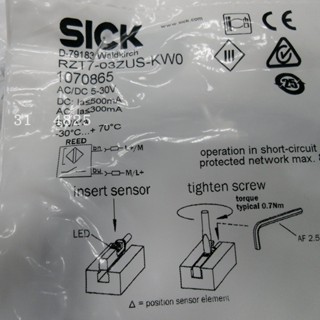 เซนเซอร์ตรวจจับการลื่นไถล สําหรับกระบอกสูบ T-SLOT RZT7-03ZUS-KW0 AC DC 2 สาย 5 V AC DC 30 V AC / DC