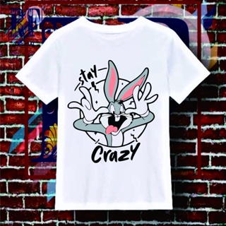 oversize T-shirt เสื้อยืดแขนสั้น ผ้าฝ้าย พิมพ์ลายการ์ตูนนักดนตรี LOONEY TUNES BUGS BUNNY STAY CRAZY USA สไตล์วินเทจ โอเว