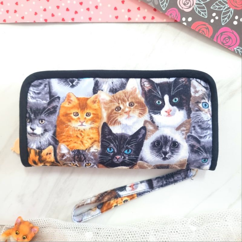 😻กระเป๋าสตางค์ผ้า ซิปรอบใบยาว ลายน้องแมวหลายสี ผ้าญี่ปุ่นแท้นำเข้า ของจริงสีน่ารักกว่าในรูป แถม สายคล้องมือ💖