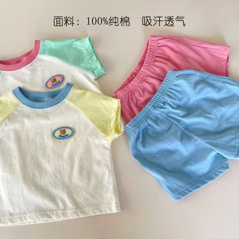 เวอร์ชั่นเกาหลีเสื้อผ้าเด็กสูทเด็กแขนสั้นด้านบนชุดฤดูร้อนเด็กสาวเสื้อผ้าสาวแขนสั้นกางเกงขาสั้นสูทชายหญิงแขนสั้นสูทผ้าฝ้าย