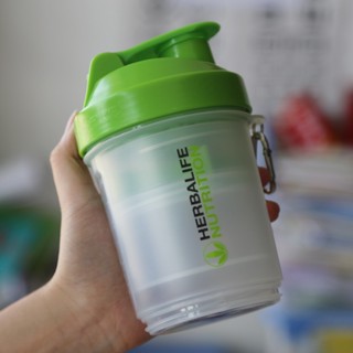 Herbalife ขวดน้ําโปรตีน 3 ชั้น พร้อมถาดใส่ยา สําหรับเล่นกีฬา