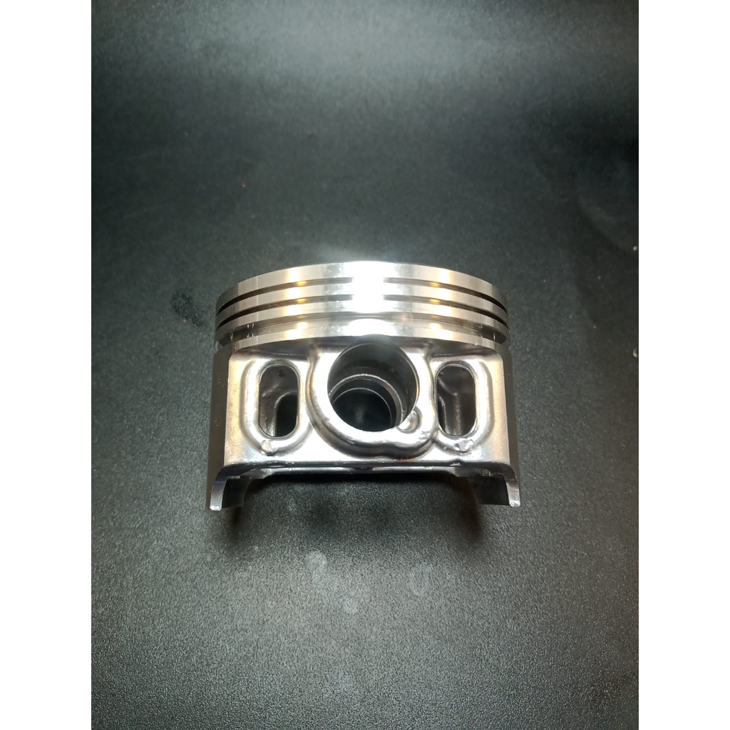 PISTON หรือ SEHER Y KING RIKO