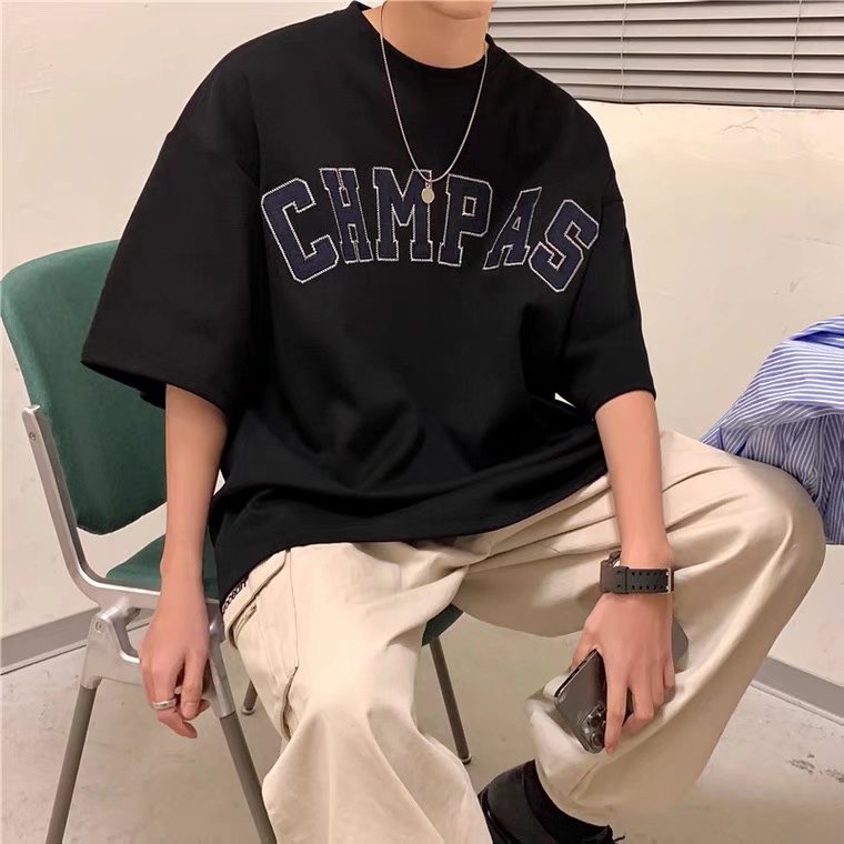 【M-8XL】เสื้อยืดแขนสั้น พิมพ์ลายตัวอักษร ทรงหลวม ขนาดใหญ่ สไตล์ญี่ปุ่น แนวสตรีท แฟชั่นสําหรับผู้ชาย และคู่รัก ราคา ถูกที่สุด ดีลบีเคเค แกลเลอรีภาพที่ 5