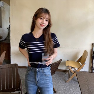 🧃เสื้อไหมพรมแขนสั้น🧃 คอกลม แต่งลายขวาง ผ้าใส่สบาย สไตล์เกาหลี🧃 #B32