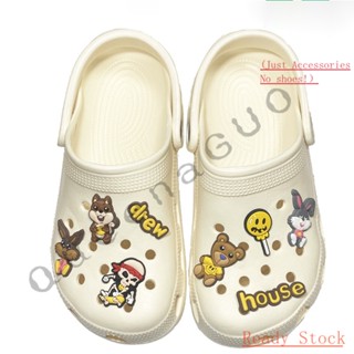 Cute CROCS Jibbitz set（ไม่รวมรองเท้า）Crocs jibbitz สติกเกอร์หัวเข็มขัด สําหรับตกแต่งรองเท้า crocs diy