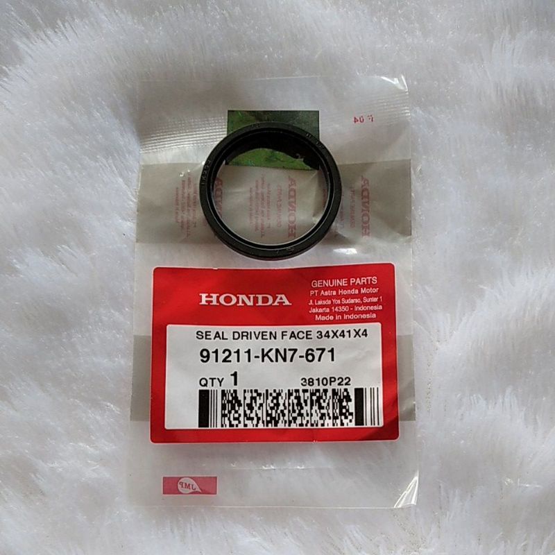 ซีลลูกรอก cvt vario คาร์บูเรเตอร์บีท esp scoopy esp vario esp vario 125 150 91211-KN7-671 เดิม AHM