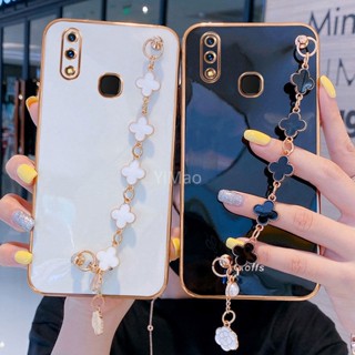 เคสหรูหรา สําหรับ Vivo 1723 1726 1727 1811 1816 1817 1810 1807 1814 1938 1935 1919 1713 1601 ​Case Reno 6 เคส สี่ใบโคลเวอร์ สร้อยข้อมือ แฟชั่น ป้องกันโซ่ เคสโทรศัพท์ นิ่ม Cod