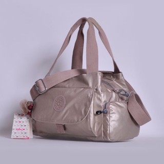 Kipling | สินค้าพร้อมส่ง | กระเป๋าสะพายไหล่ กระเป๋าถือ ทรงเมสเซนเจอร์ สีพื้น แบบเรียบง่าย สําหรับผู้หญิง