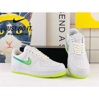 Qu230316 พร้อมส่ง N8866k Air Force 1 รองเท้าผ้าใบลําลอง แฟชั่นสําหรับผู้ชาย เหมาะกับการวิ่งจ็อกกิ้ง เล่นกีฬา เดินป่า ระบายอากาศ