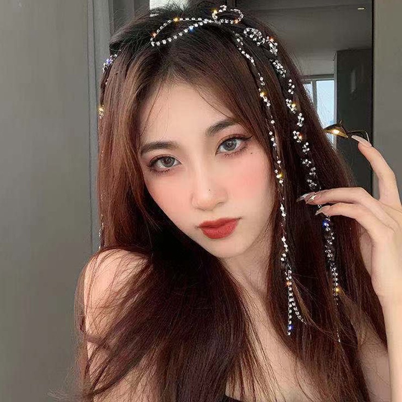 [Featured] กิ๊บติดผมหางม้าถัก ประดับกลิตเตอร์ พลอยเทียม สีเงิน แวววาว สําหรับผู้หญิง 1 ชิ้น