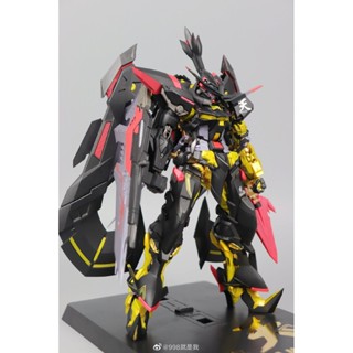 [MC] MB 1/100 MBF-P02-RE2 ASTRAY GOLD FRAME AMATSU MINA