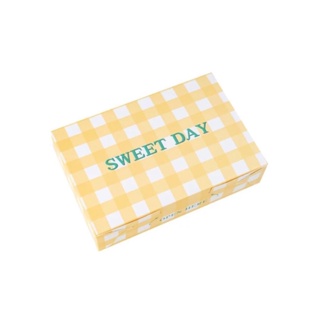 กล่องสแน็ค ลายตารางเหลือง SWEET DAY (21x14x5ซม.)(10ชิ้น)