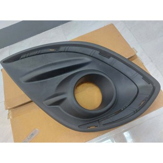 **แท้ **กรอบไฟตัดหมอก MAZDA2 elegance 2012 ตรงรุ่น ตัว TOP