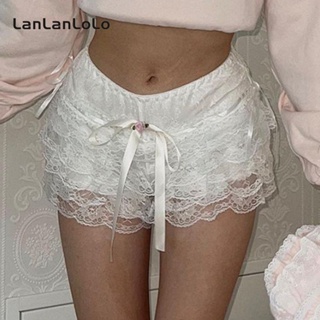 Lanlanlolo กางเกงขาสั้น ผ้าลูกไม้ ประดับโบว์น่ารัก สีพื้น เซ็กซี่ สําหรับผู้หญิง 2023