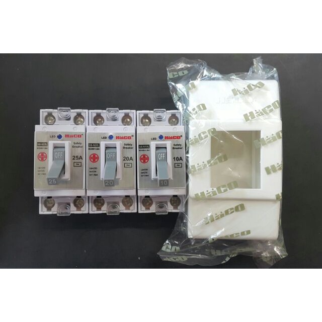เบรกเกอร์ Haco เบรกเกอร์ มีสัญญาณไฟ10A, 16A  20A, 25A  32A (แถม!!กล่องครอบเบรกเกอร์)