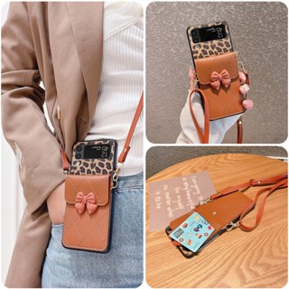 เคสหนัง ประดับโบว์ สีน้ําตาล พร้อมสายคล้อง หรูหรา สไตล์เกาหลี สําหรับ Samsung Galaxy Z Flip 4 5G Z Flip 3 G Zflip3