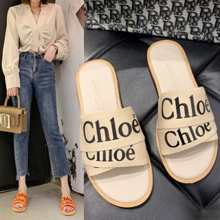 พร้อมส่ง ! Chloe_ รองเท้าแตะ พิมพ์ลายตัวอักษร แฟชั่นใหม่ สําหรับผู้หญิง