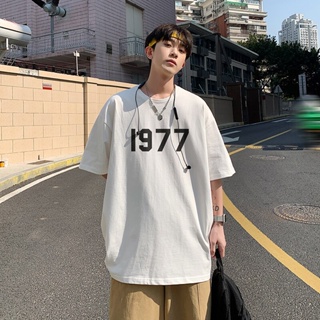 [S-5XL]เสื้อยืด ผ้าฝ้าย พิมพ์ลาย 1977 11 สี เรียบง่าย สําหรับผู้ชาย