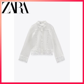 Zara ใหม่ เสื้อเชิ้ตถักโครเชต์ สีขาว และกางเกงขาสั้น สําหรับผู้หญิง