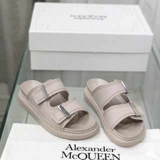 Mcqueen รองเท้าแตะลําลอง พื้นแบน กันลื่น สไตล์เกาหลี แฟชั่นคู่รัก สําหรับผู้หญิง