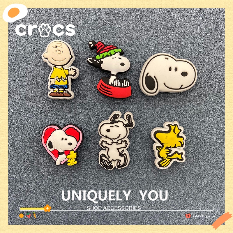 Crocs jibbitz charms หัวเข็มขัด ลายการ์ตูนสนูปปี้ ดอกไม้ สําหรับตกแต่งรองเท้า DIY