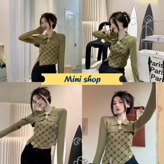 Mini shop🌸พร้อมส่ง🌸 (68116+68116-1) เซ็ตเสื้อสายเดี่ยว+เสื้อคลุมไหมพรม ลายตัวอักษร RR ใส่สบายมาก