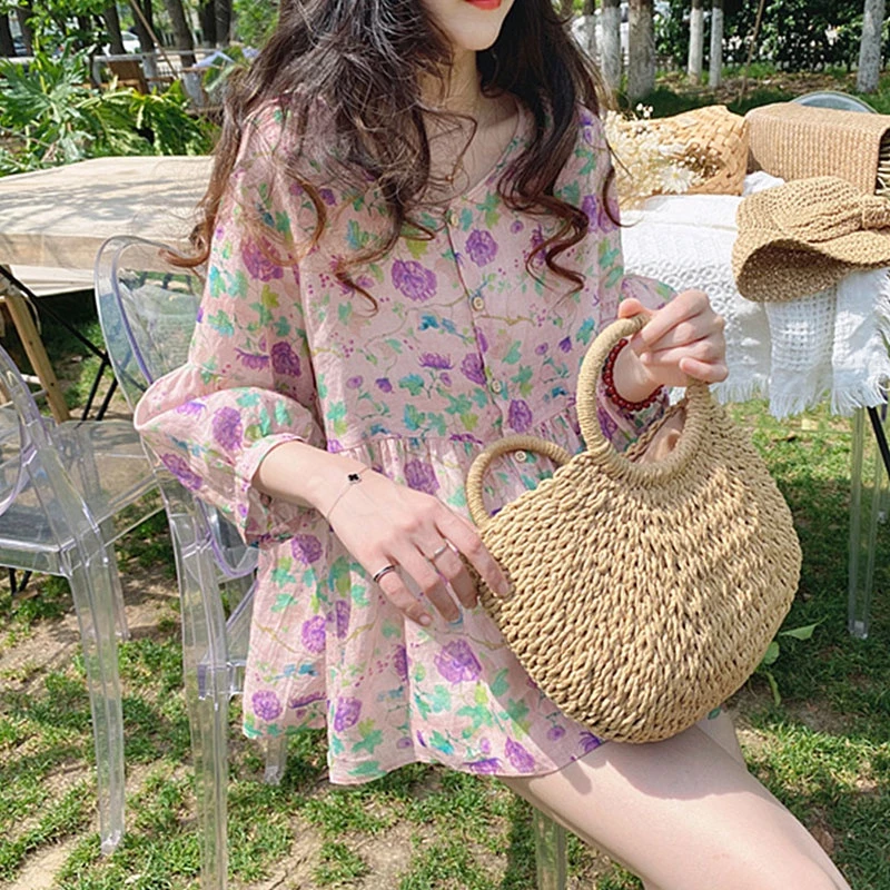 เสื้อครอปแขนสั้นลายดอกไม้ เสื้อตุ๊กตาแฟชั่นผู้หญิง thumbnail 5