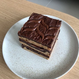 Oven Talk - Chocolate Hazelnut Spread Brookie ขนาด 3x3 นิ้ว