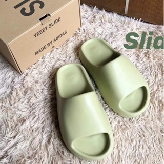 Yeezy Slides Selipar Lelaki Perempuan รองเท้าแตะ รองเท้าชายหาด แฟชั่นฤดูร้อน สําหรับผู้ชาย ผู้หญิง 001 e67l 465y e68oe6